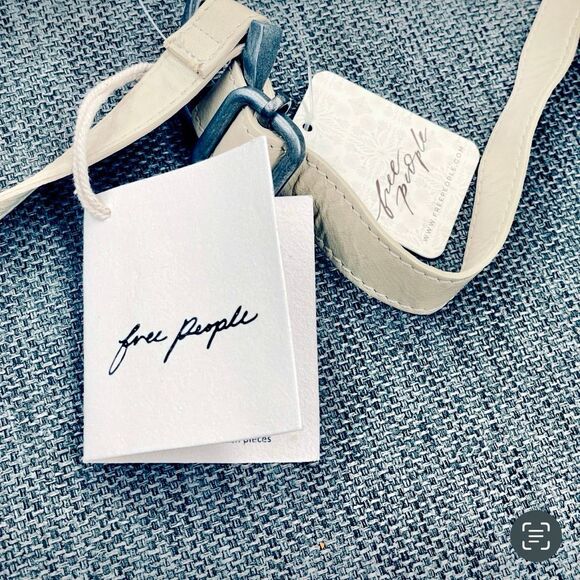 NWT Gorgeous RARE Free People GOAT Leather Idle Hands cream Sling Hobo Bag - Picture 2 of 16